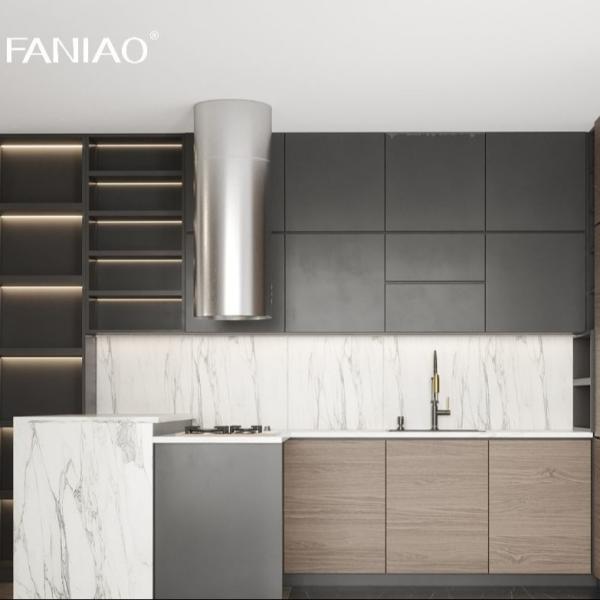 Домашний стиль Интерьер Умный высокий глянцевый Модель Модульные деревянные зерновые кухонные шкафы для квартиры