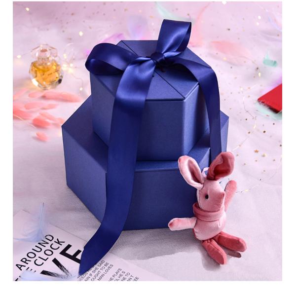 Сердце подарка дня Святого Валентина коробки изготовленного на заказ картона упаковывая оптовое сформировало подарочную коробку с лентой