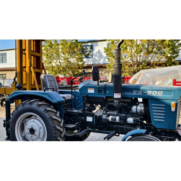 Tractor Walking  Drilling Equipment Rig With 100 Mm Drilling Diameter