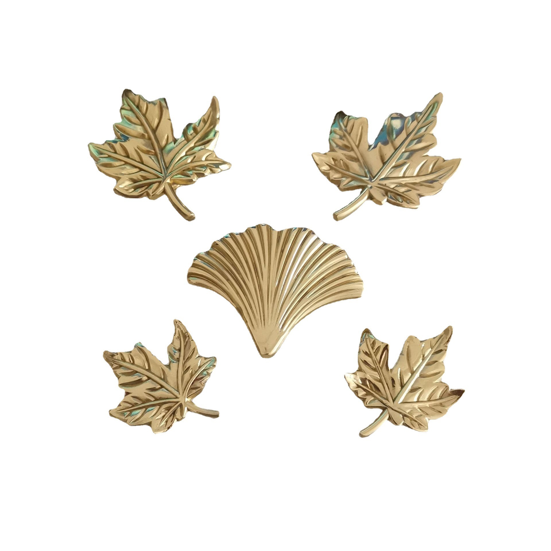 Light Luxury Nordic Gold Knob Creative Ginkgo Leaf Brass Handle for Kitchen Cabinets Bedroom Dressers Single Hole Application