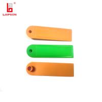 98 mm TPU RFID 860mhz TPU personnalisé Population de race de chèvre de bétail étiquettes d'oreille pour la ferme