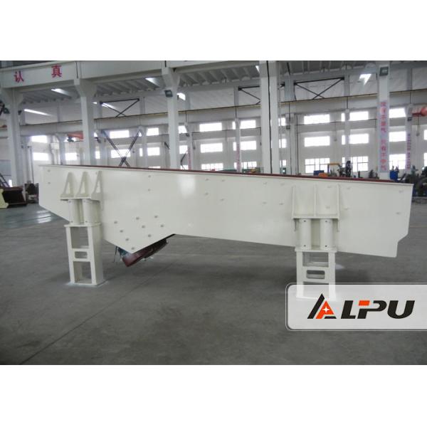 Big Capacity Smooth Vibrating Feeder For Sandstone Production Line , High Speed