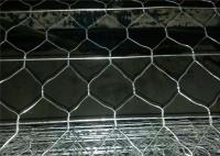 Jaula galvanizada de la caja de la malla de alambre de Gabion para la construcción y el control de inundaciones del río