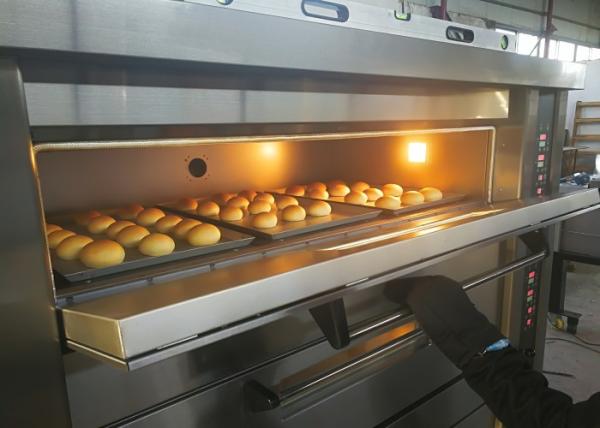 Single Deck Electric Oven Digital Temperature Control Lower Energy Consumption