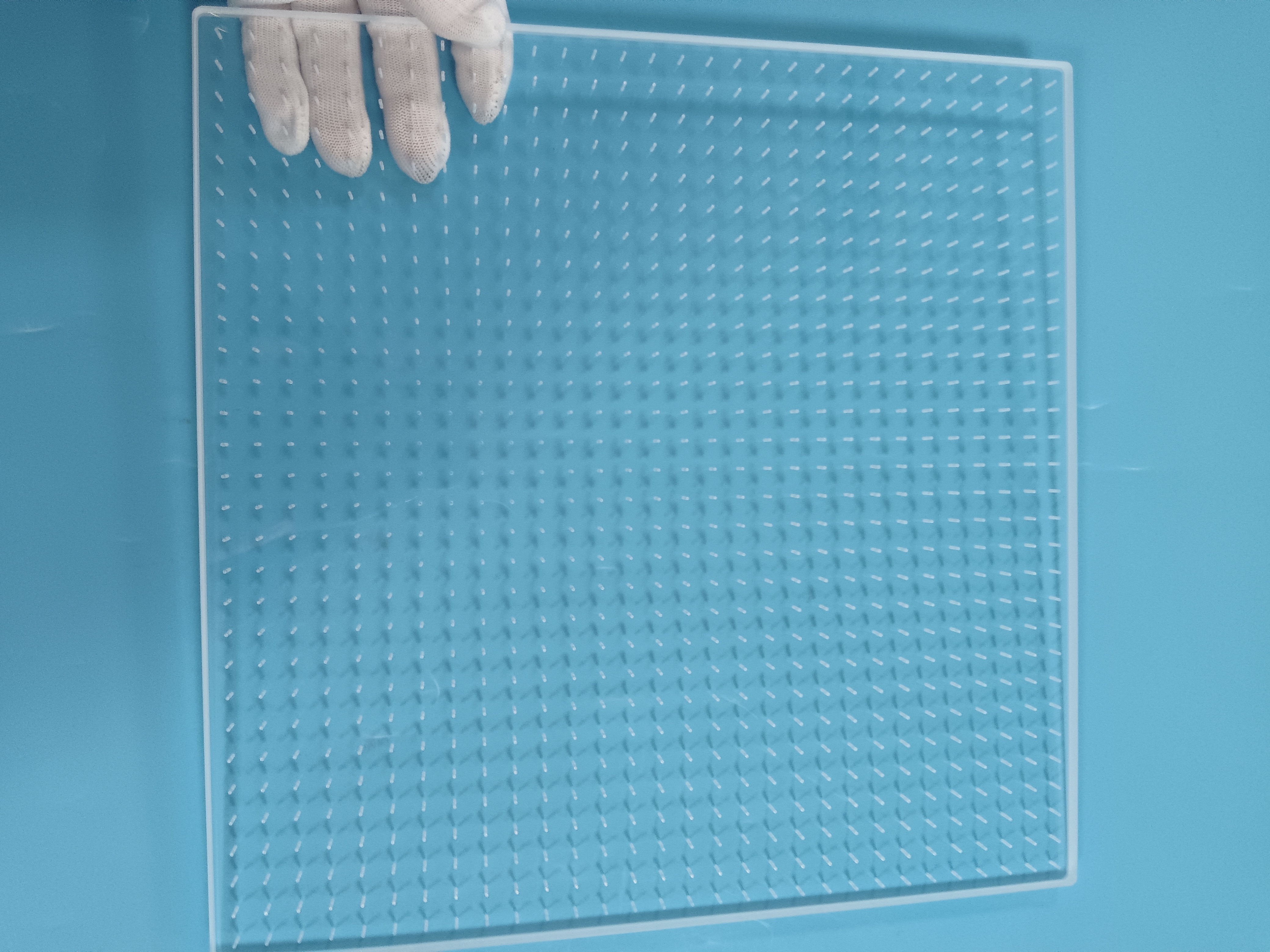 305 High Flatness Optical Quartz Glass Plate Fused Silica Alkali Free Borosilicate