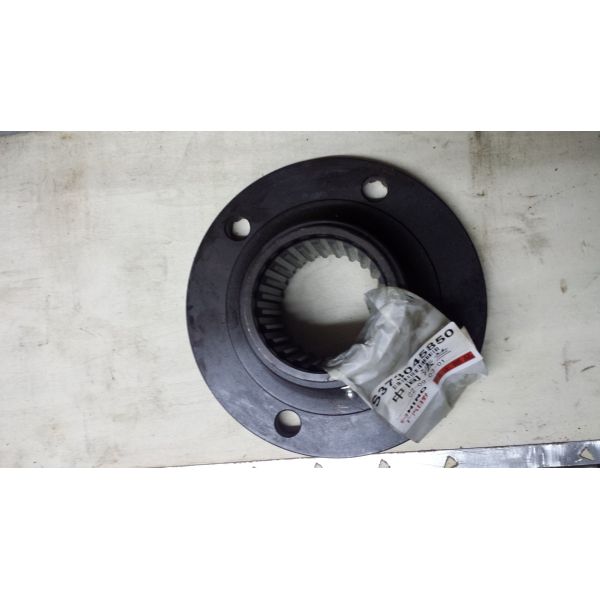 S3730-45850 Driveshaft flange FOR HINO 700