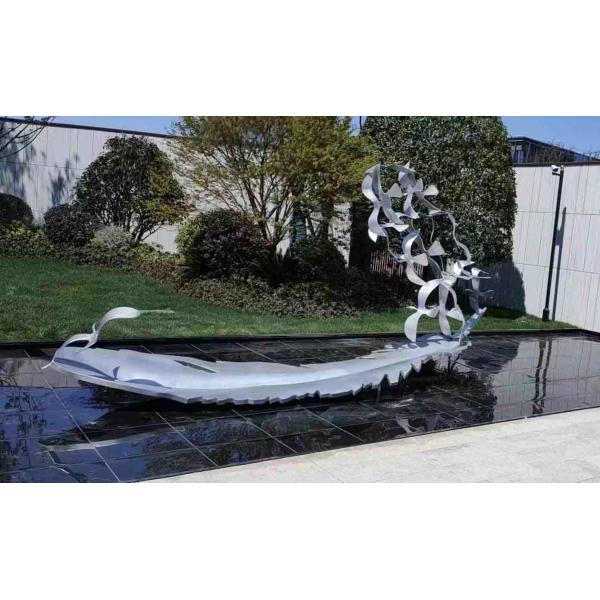 Скульптура металла конспекта скульптуры нержавеющей стали высокой отметки на открытом воздухе