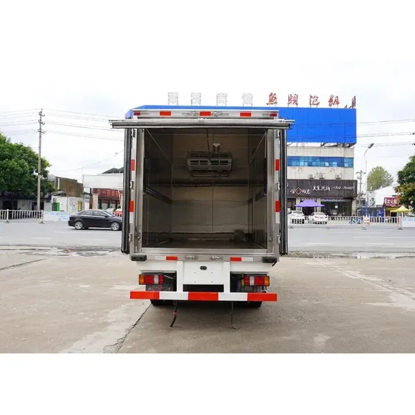 JMC Refrigerator Vehicles 4ton 4*2 Chassis Thermo King Unit Refrigerated Truck 120HP