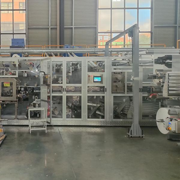 Full Servo 350pcs/min Adult Diaper Making Machine Multi-Specification Quickly Switch