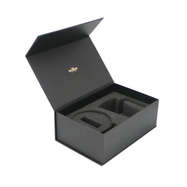 Boîte cadeau en carton rigide en noir de luxe personnalisée avec emballage en mousse