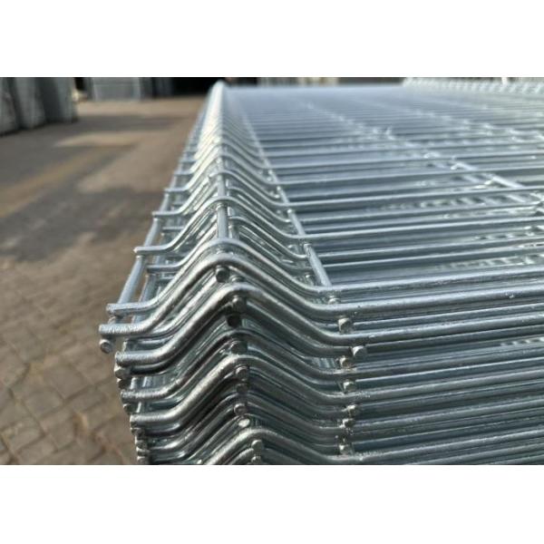 Galvanized Steel Triangle Fence Panel Anti-Cut Security Mesh