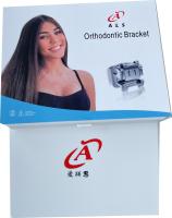 Des appareils de soutien-gorge en métal auto-ligant Edgewise pour le traitement orthodontique en acier inoxydable médical