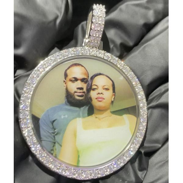 Изготовленный на заказ шкентель изображения фото Moissanite замороженный из людей тазобедренного хмеля Bling