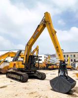 12M3 Clam Buckets For 40t que carrega descarregando materiais