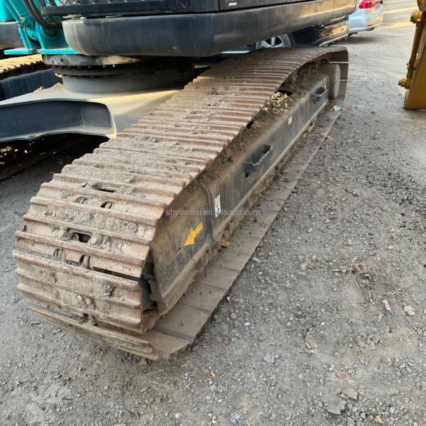 Excavateur Kobelco SK260 d'occasion avec conception en acier doux et puissance globale élevée