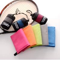 Serviette à séchage rapide faite sur commande en gros de Microfiber de sports imprimée par Digital
