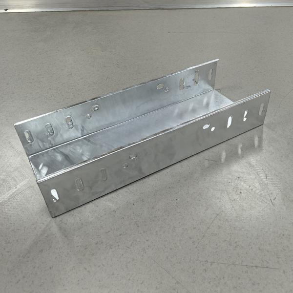 Hot Dip Cable Tray Zinc Plating Corrosion Resistant For Heavy Duty Installations