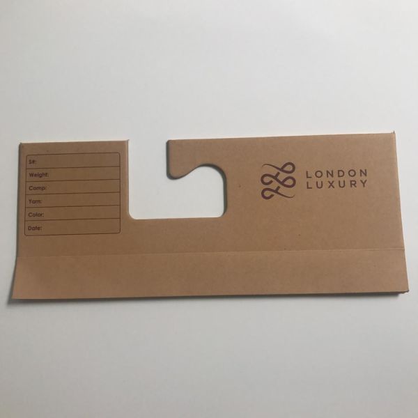 FSC 100% Recycled Paper Hanger Customized Size For Textile Fabric Display
