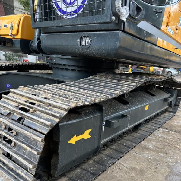 Hyundai 220 Used Hydraulic Excavator With Engine Cummins B7 For Sale Crawler Excavator