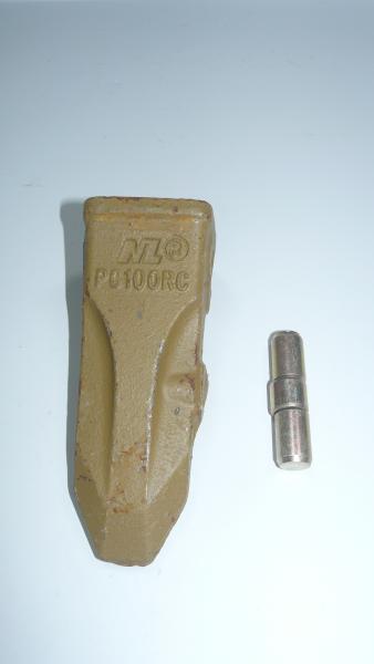 Yellow 20X-70-14160 HRC 50 - HRC 55 Heavy Equipment Bucket Teeth With Pins