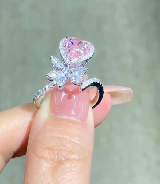 Corte de coração, joias crescidas, diamantes rosa, anel de noivado para casamento.