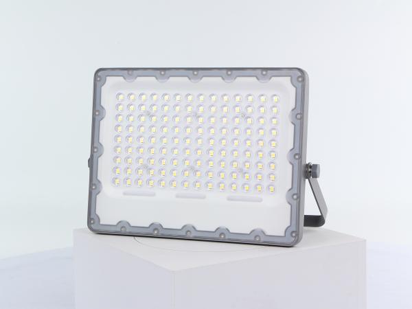 6H que carrega o movimento exterior solar das luzes de inundação IP65 do painel 2700K 170lm/W