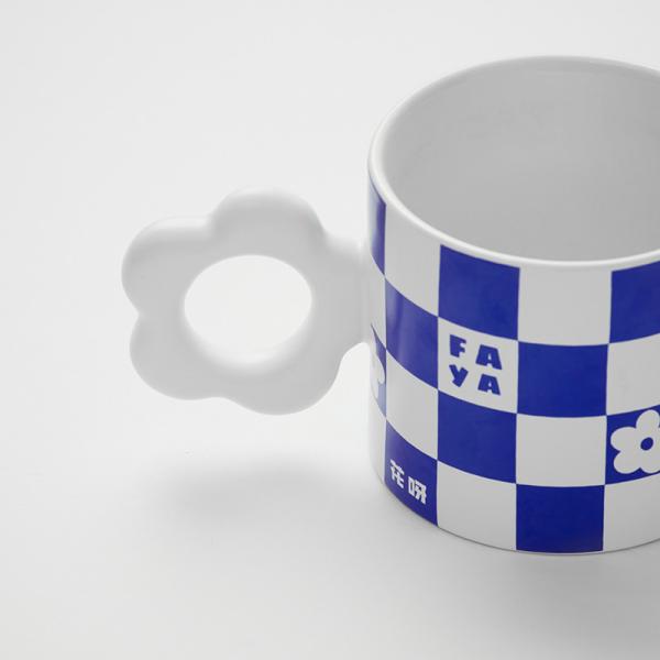Minimalist Design Style Valentine'S Day Ceramics With Customized Options And Floral Pattern