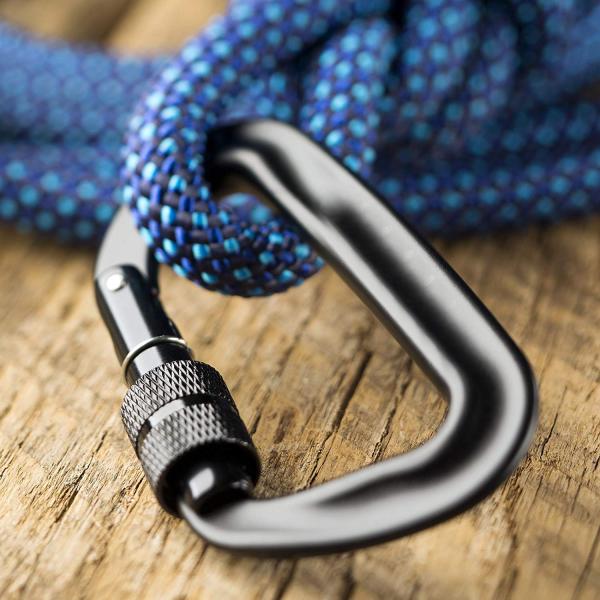 6 Feet Sturdy Nylon Dog Leash , Mountain Climbing Rope Leash With Carabiner