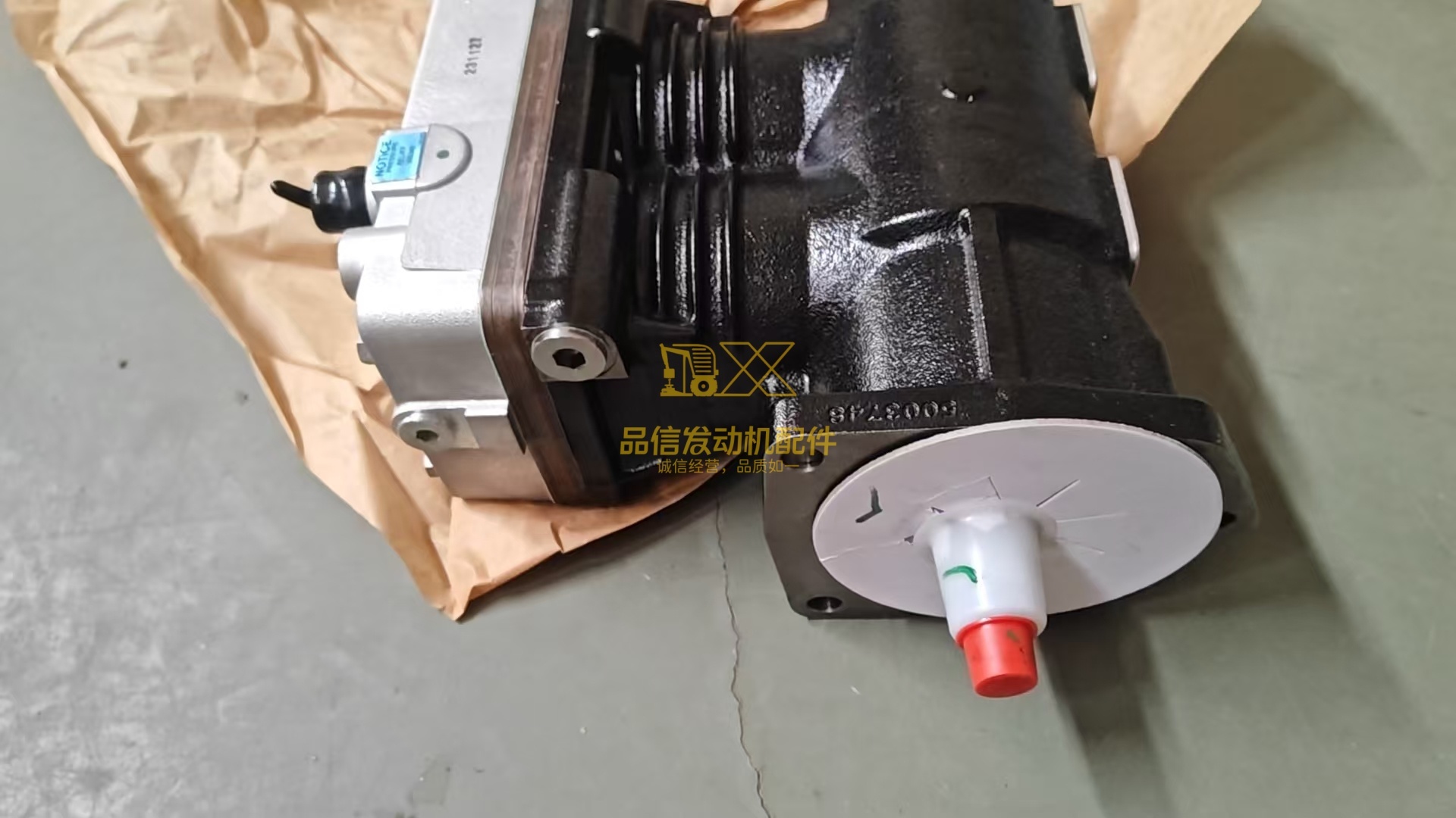 Dual-Cylinder Air Compressor for CAT C-15 3406E C-16 with Precise Mounting Holes and Built-in Pressure Relief Valve