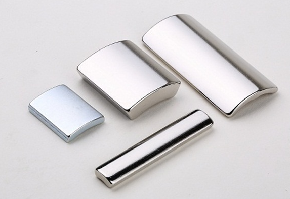 CAS 1313-97-9 Rare Earth Oxide Magnetic Neodymium Oxide