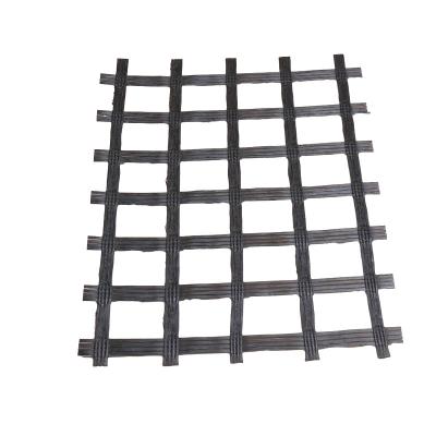 100-100KN/M PET Biaxiale BX Polyester Mesh Géogrid Pour le renforcement de la pente du sol de base