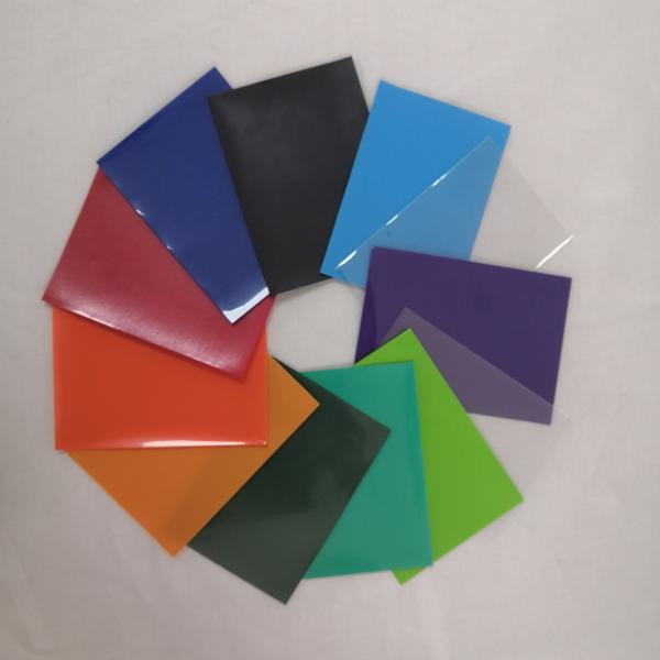 Специализированные торговые игровые карточные рукава Прозрачные жесткие пластиковые карточные рукава Защитник