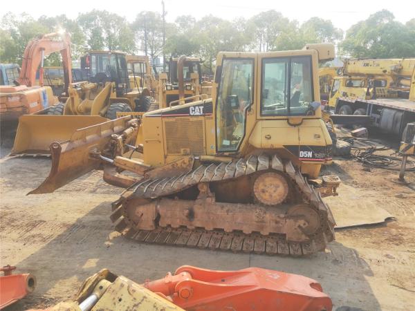                  Used Caterpillar D5n Bulldozer in Excellent Working Condition with Reasonable Price. Secondhand Cat D3c, D3g, D4c,D5g Bulldozer on Sale Plus One Year Warranty.             