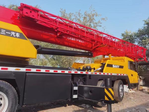 Used CRANE  SANY 80TON ZOOMLION 100ton 90ton  90% new,low hours,original brand