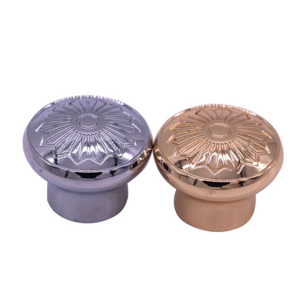 26 * 32 Gold Zinc Alloy Perfume Bottle Top Magnetic / Zamak Die Casting
