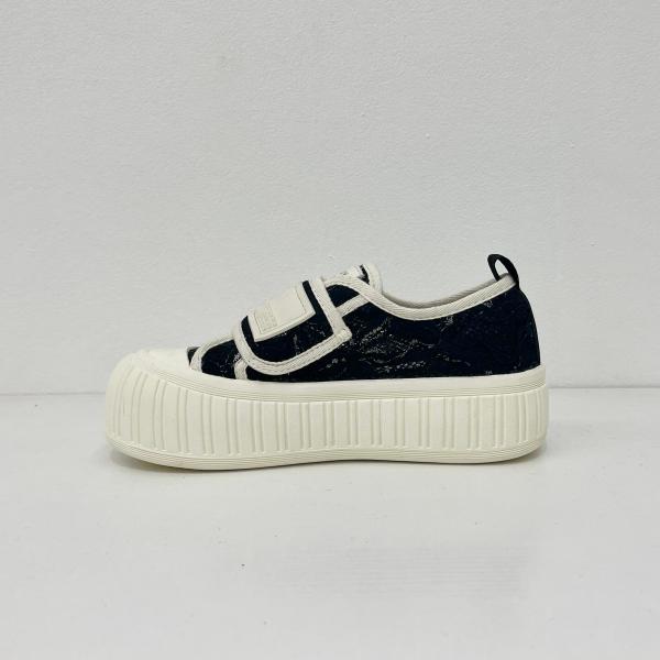 Black White Comfort Fashion Sneakers Women Breathable Sneakers With Letters