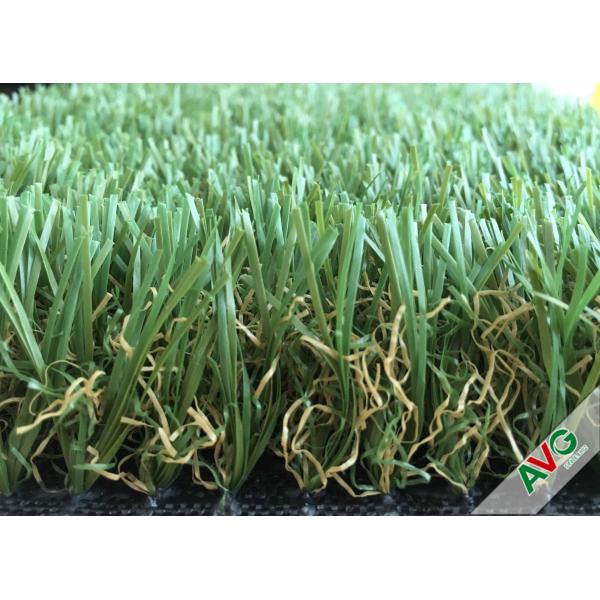 Heavy Metal Free Multicolor PE Soft and Natural Looking Grass 9000Dtex 20-50 pile height