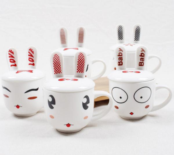 lovely coffee mug with face expresion design