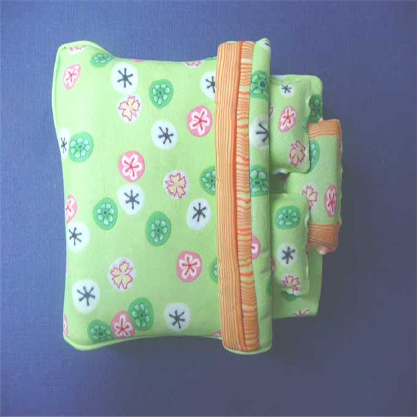 colorful model beds furniture bed, mini ceramic model bed for indoor indoor scene