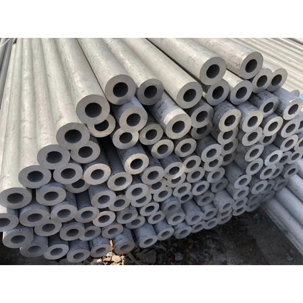 Austenitic 904L Stainless Steel Seamless Pipe Corrosion Resistant OD 10-500mm for Industrial Applications