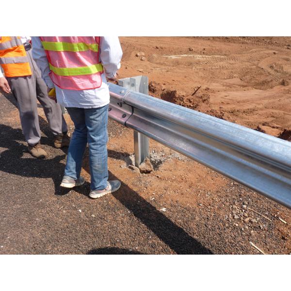 Galvanizado en caliente U espaciador/canal espaciador baranda de protección de la carretera fabricado por chinos