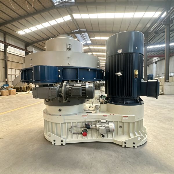 XGJ700 Wood Pellet Machine Industrial Biomass Pellet Mill for Wood Sawdust, Rice Husk & Biomass Fuel Production