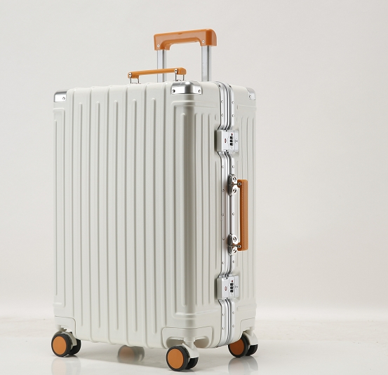 High Quality Lightweight Aluminum-Framed Luggage TSA Lock Zipper Closure ABS+PC Lining Suitcase for Travel
