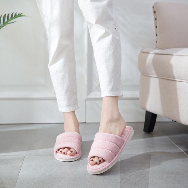 SGS Regular Fit Faux Fur Indoor Slippers for women