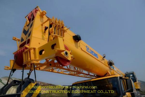 XCT80L5 Telescopic 80 Ton Telescopic Truck Crane / Boom Mobile Lifting Crane 57.7m Max. Lifting Height