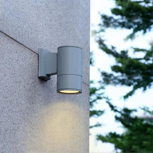Outdoor Wall Mounted LED Lamps AC85V-220V 5W*2 COB Aluminum Black