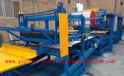Colored Steel PU Sandwich Panel Production Line , Roof Panel Roll Forming Machine