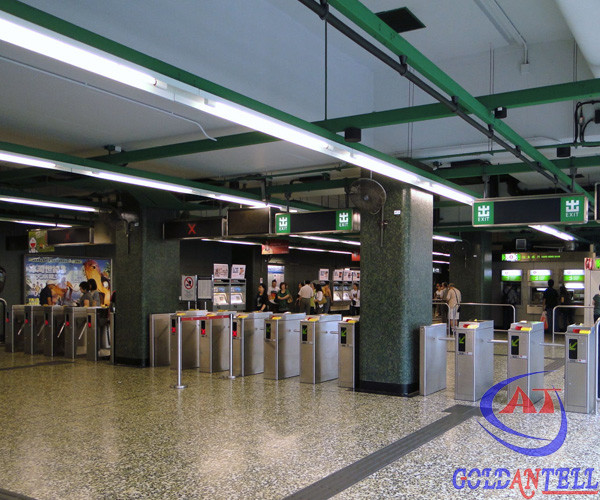 Parc d'attractions/stade/tourniquet de scanner de codes barres de sites touristiques portes de tourniquet de contrôle d'accès de code de Qr