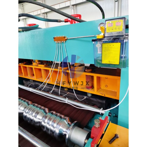 Industrial Grade 1020 Metal Roof Tile Making Machine With 400H Steel Frame
