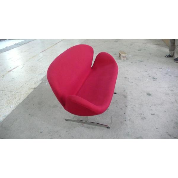 Arne Jacobsen Swan Modern Classic Sofa Leather Double Style 144 * 66 * 78.5cm